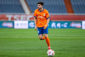 記者談泰山獎(jiǎng)金：扣稅后，8萬人民幣應(yīng)是主力正常的單場(chǎng)獎(jiǎng)金收入