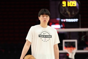 媒體人：今天的表現是楊瀚森正常水平發揮 他真的做到了放下包袱