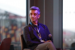 挖角對手！BBC：曼聯將邀請布倫特福德首席運營官馬內克任職