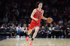 全能表現！吉迪半場8中4拿下11分5板3助