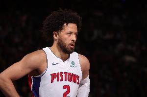 只打個(gè)半場(chǎng)！康寧漢姆輕松控場(chǎng) 14中8&8罰全中轟26分6板6助2斷