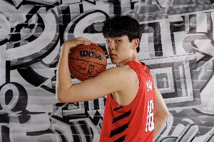 楊瀚森一戰打服美網友：攻防一體的怪獸！歷史最佳！寶-加索爾！