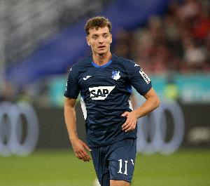 身價800萬歐！西媒：巴薩有意23歲前鋒阿斯拉尼，本賽季7場5球2助