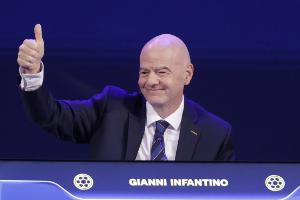 FIFA主席：意大利必須有最美的球場(chǎng)，如果做不到每個(gè)人都該回家