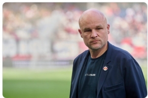 德天空：門興有意聘請施羅德擔任總監，需向薩爾茨堡支付補償金