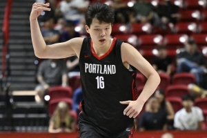 隊記：面對經驗豐富的勇士表現掙扎也沒事 楊瀚森有提升空間