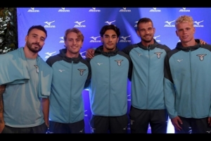 羅體：美津濃的歐洲最大旗艦店在羅馬開(kāi)張，多位拉齊奧球員出席