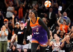 空砍30分！卡利亞-庫珀22投12中砍下30分6板 最后時刻犯滿離場