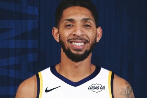 佩恩談加盟步行者：一接到電話就馬上趕飛機(jī)過(guò)來(lái) 爭(zhēng)取留在大名單