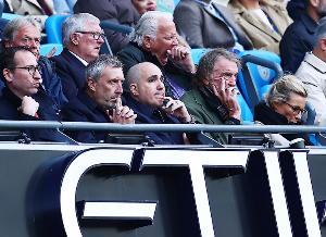 郵報：曼聯計劃安排季中友誼賽，可能去沙特和利雅得勝利比賽