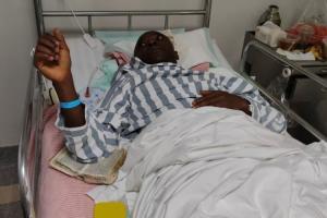 主刀醫(yī)生：廣西外援阿薩莫阿術(shù)后恢復(fù)超預(yù)期，重返賽場(chǎng)問(wèn)題不大！