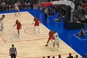 卡梅隆-約翰遜談約基奇離譜妙傳：我的錯 我應該投進那個球