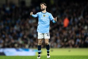 意媒：B席明夏可能自由身離隊，已經與尤文和米蘭有過初步接觸