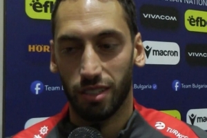 恰爾汗奧盧：為代表土耳其出場(chǎng)100次而驕傲 伊爾迪茲有機(jī)會(huì)贏金球