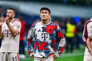 2年前花4200萬！圖片報：拜仁愿放28歲金玟哉離隊，他已是第3中衛