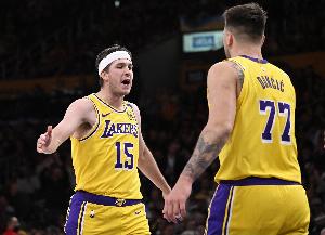 小里和東契奇如何搭檔？雷迪克：勒布朗缺陣的情況下這不是問題