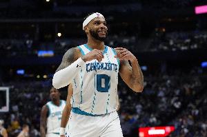 開局炸裂！布里奇斯首節5中5 全場18中7拿到20分 另有11板2助1斷