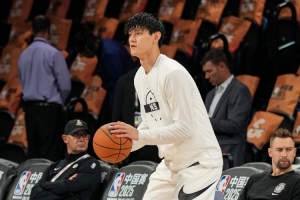 不在今晚計劃內！籃網本場共有15人出場 曾凡博未獲機會