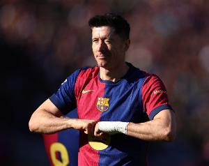 馬卡電臺：37歲萊萬季末離隊基本板上釘釘，巴薩和球員同意不續約