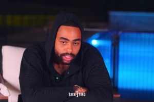 拉塞爾：希望球員都戴著小蜜蜂比賽 主持人：那他們泄密了怎么辦