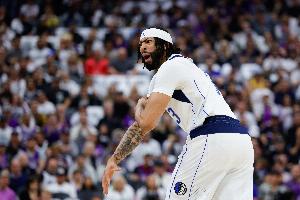 三狀元比一手勢！濃眉調侃：他倆意思是我有一個大學冠軍