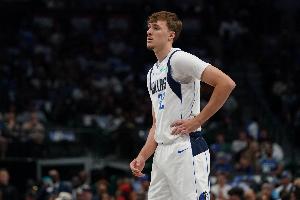 今天打首發后衛！媒體人：弗拉格的持球水平決定獨行俠未來的上限