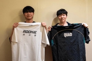 FLY分享隊員與Rookie&Wei交換隊服：一次匆匆的交換隊服