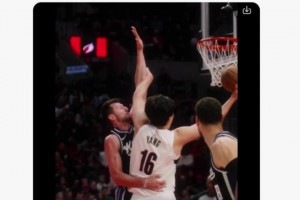 給予肯定！開拓者官推曬楊瀚森背運(yùn)過人上籃：高難度終結(jié)！