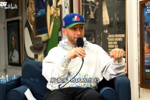 哈利：庫里是我在NBA里遇到的最偉大的人，我從未遇到過更好的人