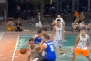 野球場上如果這么打球 離打架就不遠了吧？