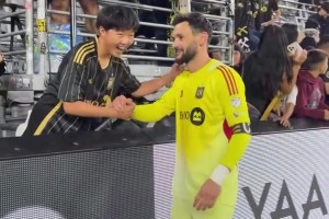 他把最好的時(shí)光都留在那了！孫興慜的藝術(shù)性一刻！