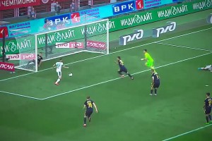 防守的魅力！這是多少后衛(wèi)夢(mèng)寐以求的場(chǎng)面