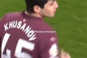 看臺聲音太嘈雜導致索博聽不清，女記者：那我就不客氣了