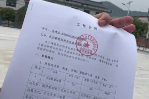 臥槽！我湖舊將霍頓-塔克，在土超的這記隔扣也太殘暴了吧！